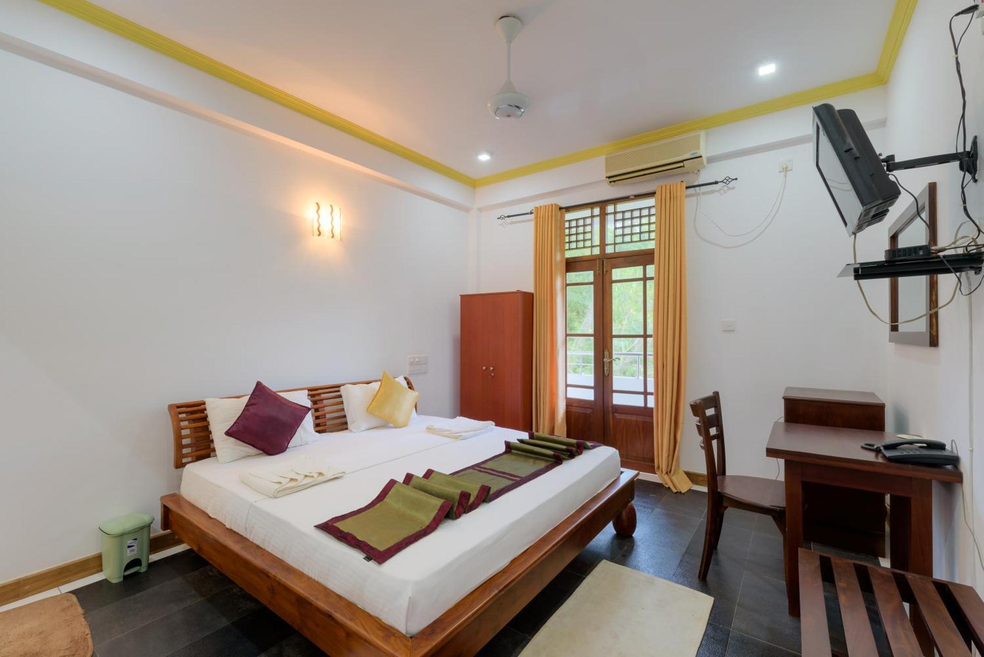 Hotel Sobana Udawalawe Ngoại thất bức ảnh