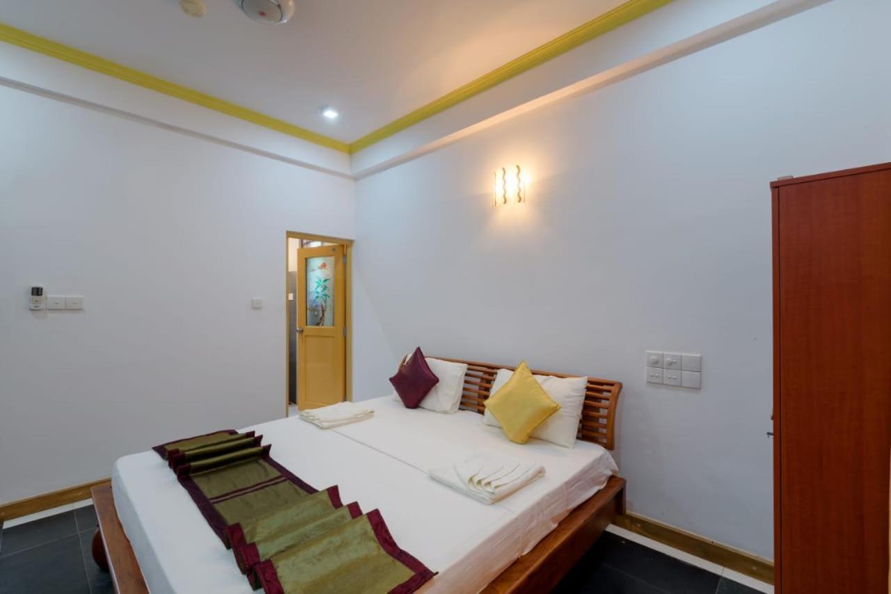Hotel Sobana Lake Front Udawalawe Ngoại thất bức ảnh
