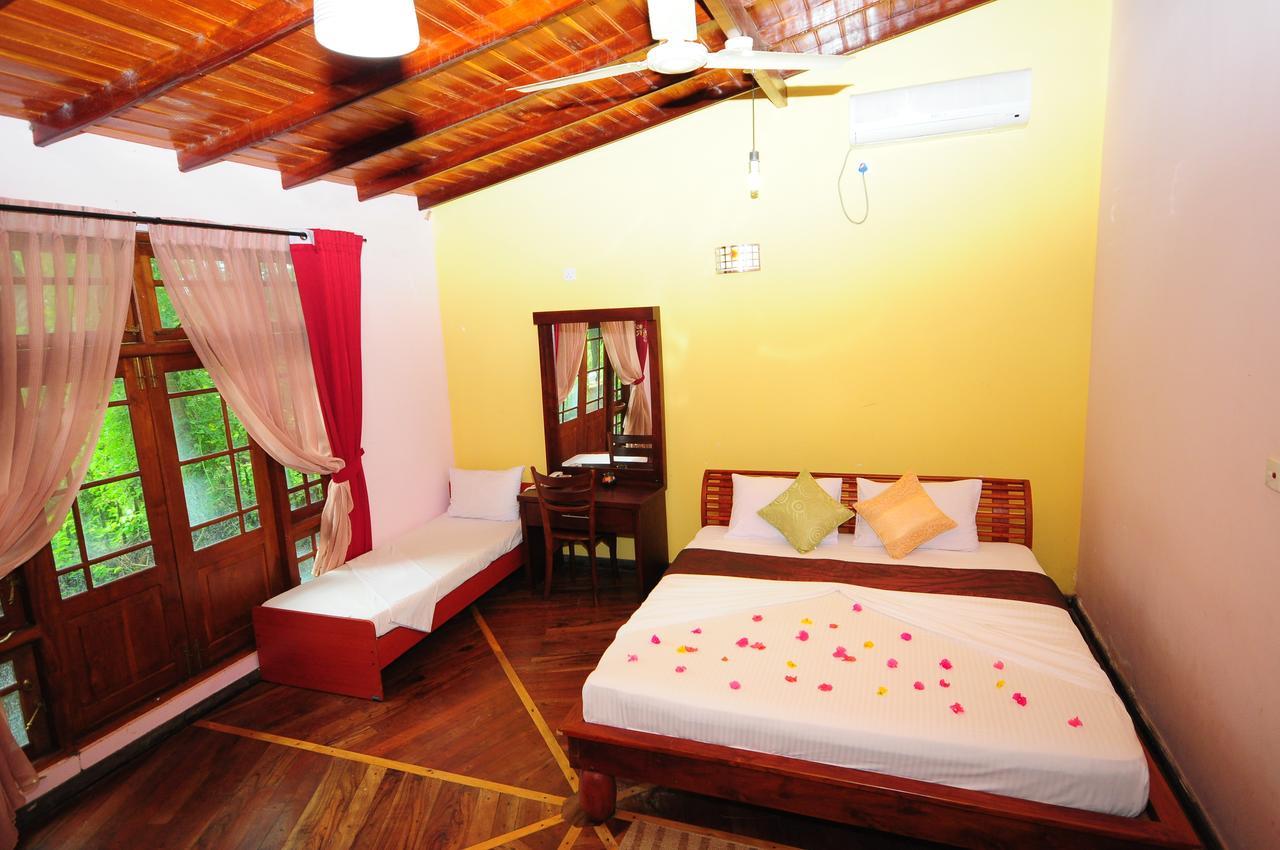 Hotel Sobana Udawalawe Ngoại thất bức ảnh